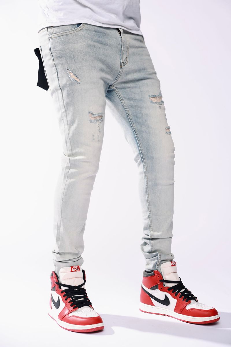 Pali “Ripped” Light Blue Jeans (PL010)